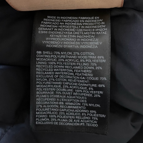 The North Face Women’s Arctic Parka Waterproof Coat In Black - Picture 8 of 10